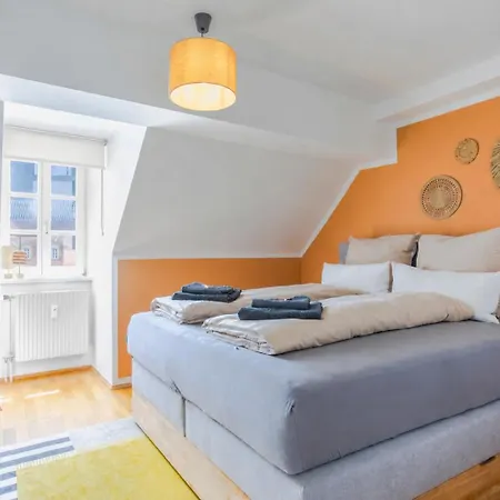 公寓 Quiet Courtyard Altstadt - 3br & Free Parking By Hero Homes