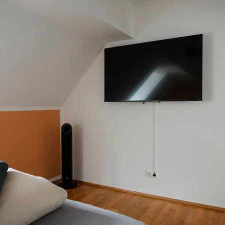 Quiet Courtyard Altstadt - 3br & Free Parking By Hero Homes 公寓 格拉茨
