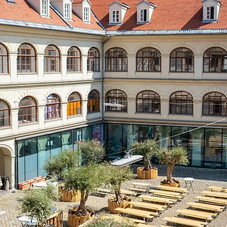 公寓 Quiet Courtyard Altstadt - 3br & Free Parking By Hero Homes 格拉茨