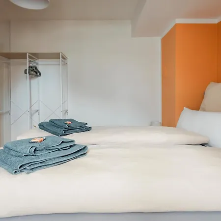 Quiet Courtyard Altstadt - 3br & Free Parking By Hero Homes 公寓 格拉茨